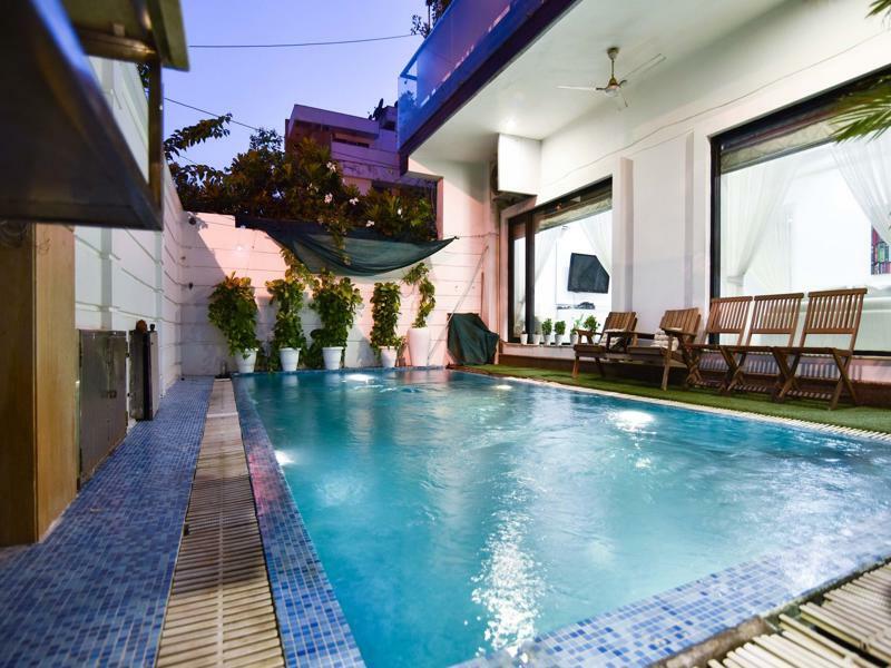 Treebo Trend The G8 Sector 39 Hotel Noida Exterior foto